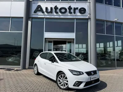 Usata Seat Ibiza FR 95 CV (69 kW) 2025 Bianco Utilitaria