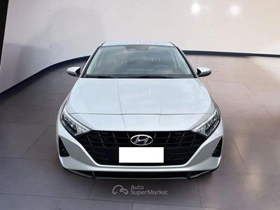 Usata Hyundai i20 84 CV (61 kW) 2022 Bianco Monovolume