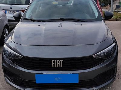 Usata Fiat Tipo Sport 131 CV (96 kW) 2021 Grigio Station wagon