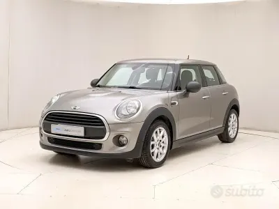 Usata Mini One D 95 CV (69 kW) 2018 Grigio Utilitaria