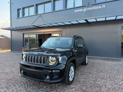 Usata Jeep Renegade Altitude 131 CV (96 kW) 2024 Nero SUV