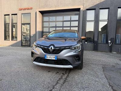 Usata Renault Captur Intens 94 CV (69 kW) 2022 Grigio SUV