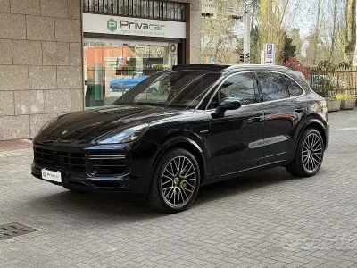 Usata Porsche Cayenne 340 CV (250 kW) 2020 Nero SUV