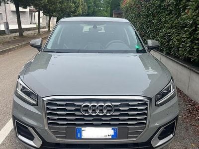 Begagnad Audi Q2 Comfort 116 HK (85 kW) 2018 Grå SUV