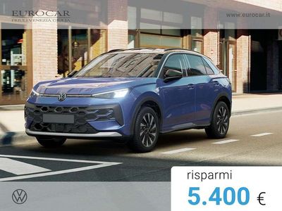 Nuova VW T-Roc Life 150 CV (110 kW) 2026 Celestial blue metallizzato ne SUV