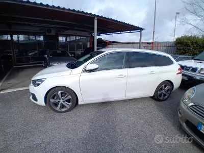 Usata Peugeot 308 Allure 131 CV (96 kW) 2019 Bianco Station wagon