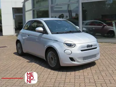 Nuova Fiat 500 65 CV (47 kW) 2026 Utilitaria
