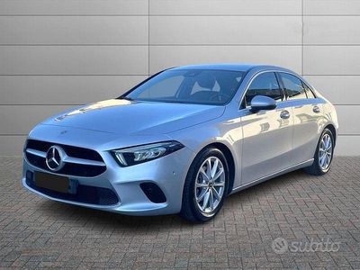Usata Mercedes A180 116 CV (85 kW) 2020 Argento Berlina