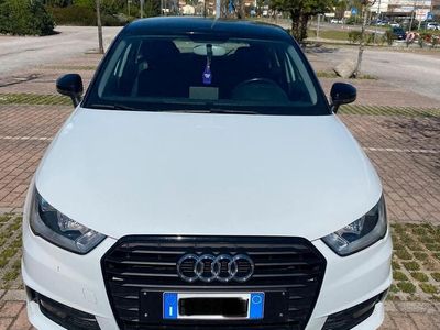 usata Audi A1 Sportback sline 1.0 benzina