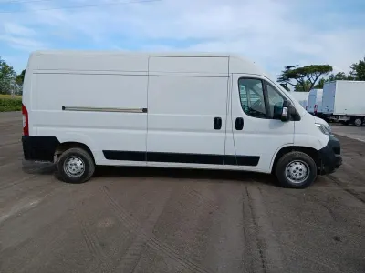 Usata Citroën Jumper 140 CV (102 kW) 2022 Bianco Monovolume