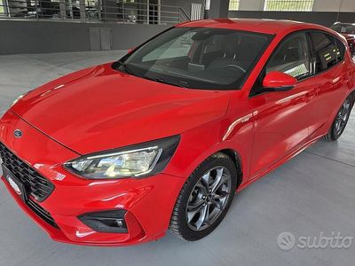 Usata Ford Focus ST-Line 125 CV (91 kW) 2020 Rosso Berlina