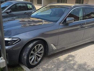 Usata BMW 530 Luxury Line 249 CV (183 kW) 2021 Grigio Station wagon