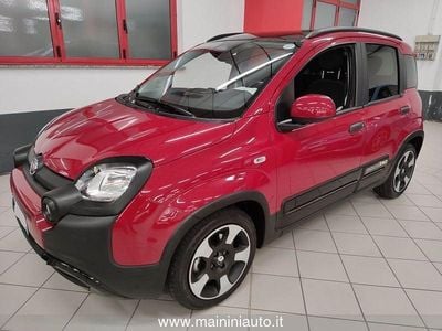 Rosso Usata 2024 Fiat Panda Cross Cross Plus Utilitaria | 14.900 € (Buon prezzo)