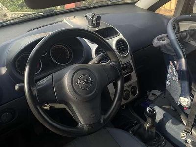 Usata Opel Corsa 69 CV (50 kW) 2007 Blu Utilitaria
