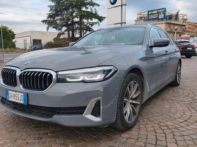 Grigio Usata 2021 BMW 520 Luxury Line Station wagon | 25.900 € (Super prezzo)