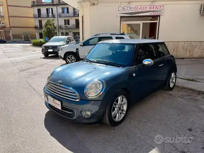 Usado Mini Cooper 122 CV (89 kW) 2010 Azul Utilitario