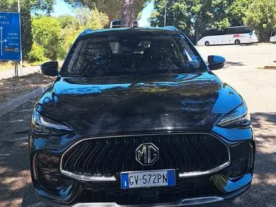Usata MG HS Comfort 170 CV (125 kW) 2024 Nero SUV