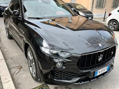 usata Maserati GranSport levante275 cv 2018