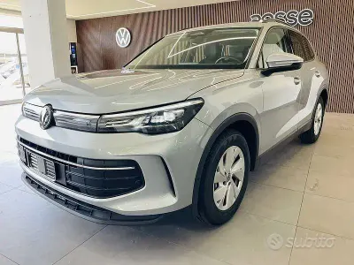 Usata VW Tiguan Life 150 CV (110 kW) 2024 Grigio SUV