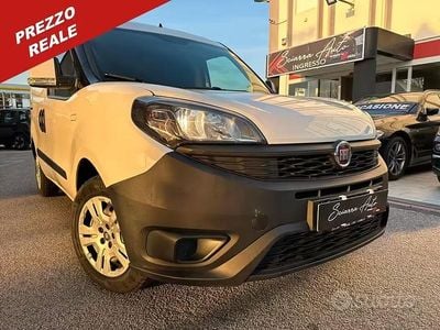 Usata Fiat Doblò Lounge 95 CV (69 kW) 2019 Bianco Monovolume