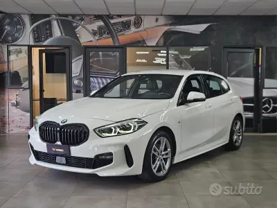 Usata BMW 118 M Sport 150 CV (110 kW) 2022 Bianco Utilitaria
