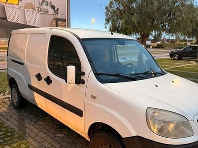 Käytetty Fiat Doblò 103 HP (75 kW) 2008 Valkoinen Tila-auto