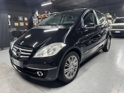 Usata Mercedes 170 Avantgarde 116 CV (85 kW) 2009 Nero Monovolume