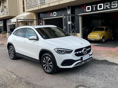 Bianco Usata 2021 Mercedes GLA180 SUV | 29.999 € (Buon prezzo)