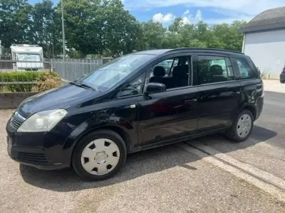 Usata Opel Zafira Cosmo 94 CV (69 kW) 2007 Nero Monovolume