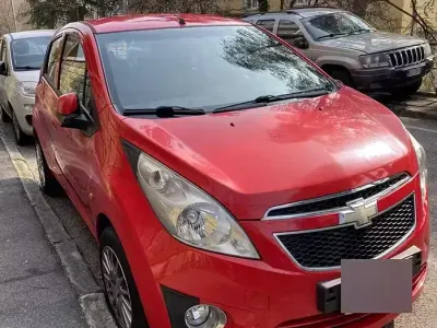 Usata Chevrolet Spark 68 CV (50 kW) 2011 Rosso Utilitaria