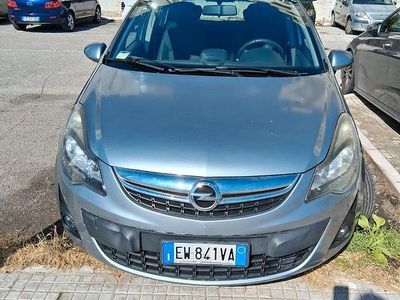 Usata Opel Corsa 75 CV (55 kW) 2014 Utilitaria