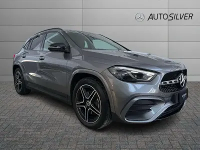 Nuova Mercedes GLA200 Advanced Plus 150 CV (110 kW) 2026 Grigio montagna / metallizzato SUV