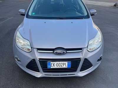 Käytetty Ford Focus Titanium 115 HP (84 kW) 2011 Harmaa Farmari