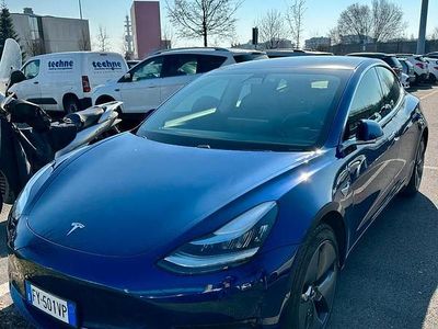 Usata Tesla Model 3 Long Range AWD 366 kW (498 CV) 2020 Blu Berlina