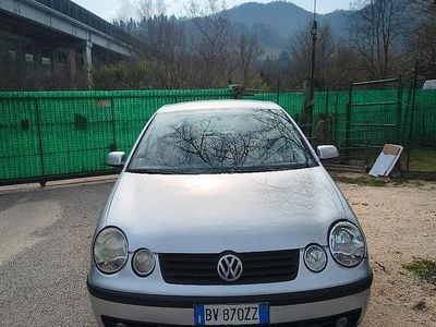 Occasion VW Polo 64 ch (47 kW) 2002 Gris Berline