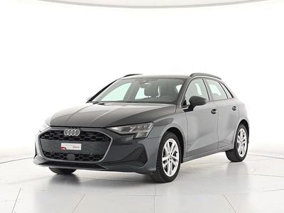 Usata Audi A3 Ambiente 116 CV (85 kW) 2025 Grigio Berlina
