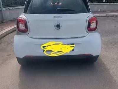 Begagnad Smart ForFour Passion 71 HK (52 kW) 2014 Vit Halvkombi
