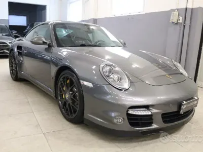 Usata Porsche 911 Turbo S 530 CV (389 kW) 2010 Grigio Coupé