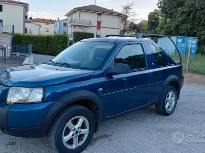 Usata Land Rover Freelander S 129 CV (94 kW) 2005 Blu SUV