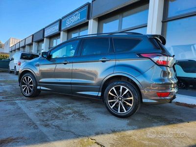 usata Ford Kuga 3ª serie - 2017