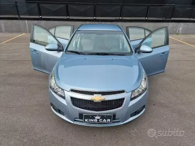 Usata Chevrolet Cruze LT 124 CV (91 kW) 2011 Blu Berlina