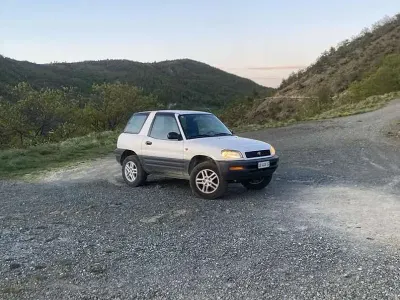 Usata Toyota RAV4 129 CV (94 kW) 1997 SUV