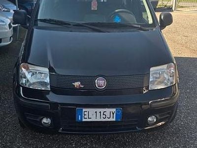 Usata Fiat Panda Dynamic 69 CV (50 kW) 2011 Nero Utilitaria