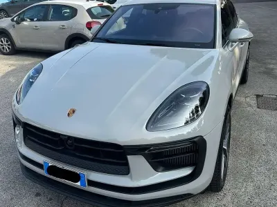 Usata Porsche Macan 381 CV (280 kW) 2023 Grigio SUV