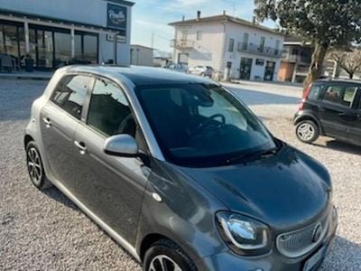 Usata Smart ForFour Passion 71 CV (52 kW) 2016 Argento Utilitaria
