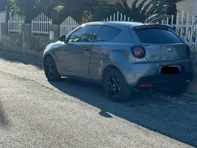 Usata Alfa Romeo MiTo 90 CV (66 kW) 2009 Grigio Utilitaria