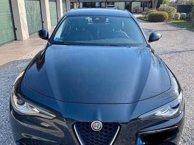 Gebraucht Alfa Romeo Giulia Super 150 PS (110 kW) 2018 Schwarz Limousine