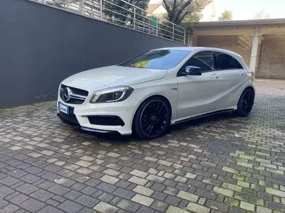 Usata Mercedes A180 Premium 122 CV (89 kW) 2015 Bianco Berlina