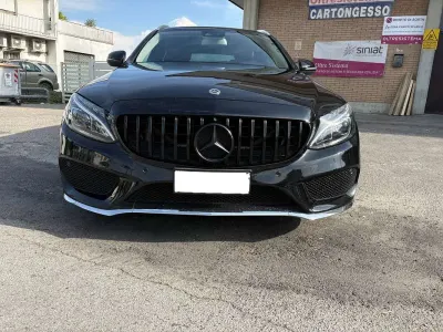 Usata Mercedes C220 Premium Plus 170 CV (125 kW) 2016 Nero Station wagon