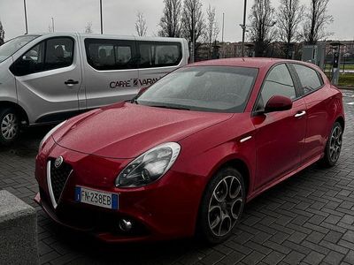Usata Alfa Romeo Giulietta 120 CV (88 kW) 2018 Rosso Utilitaria